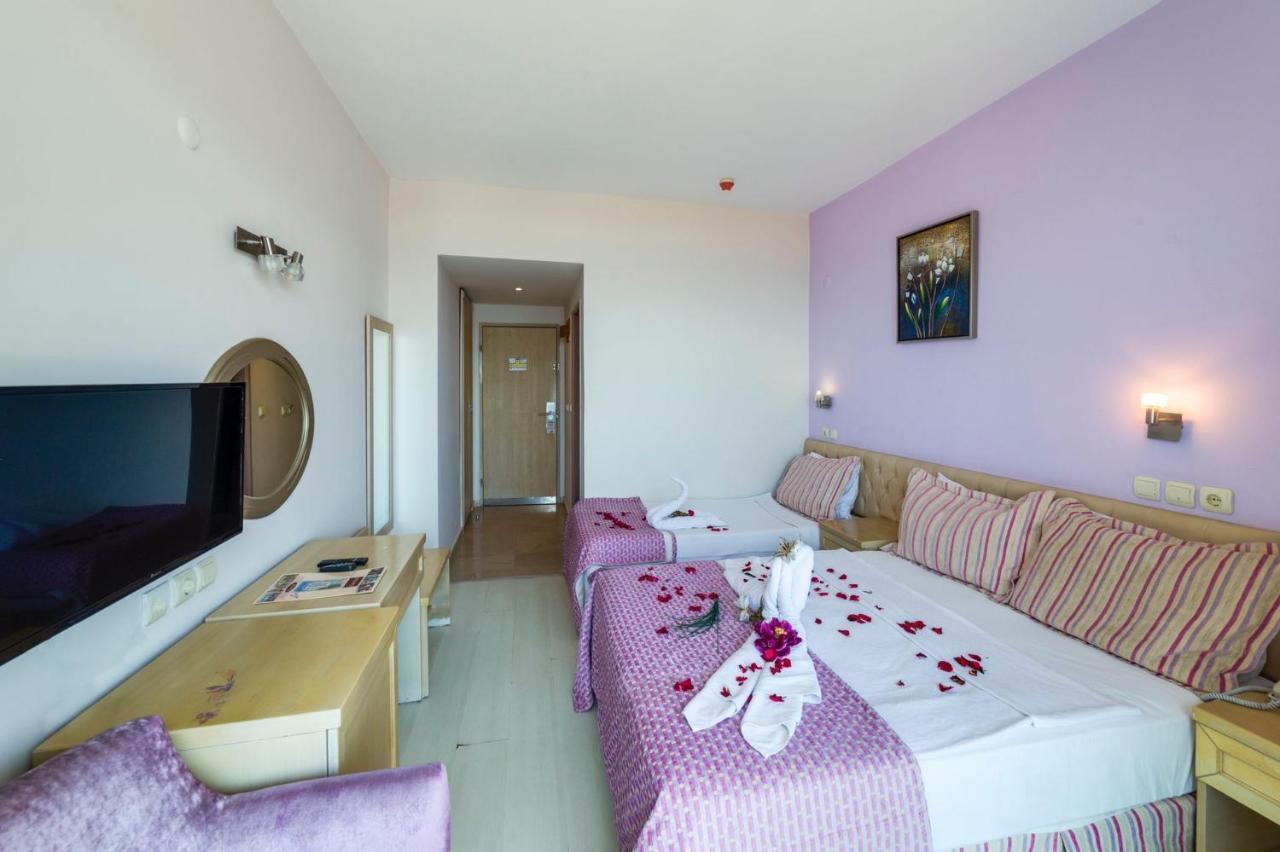 Porteras Otel Kuşadası Buitenkant foto