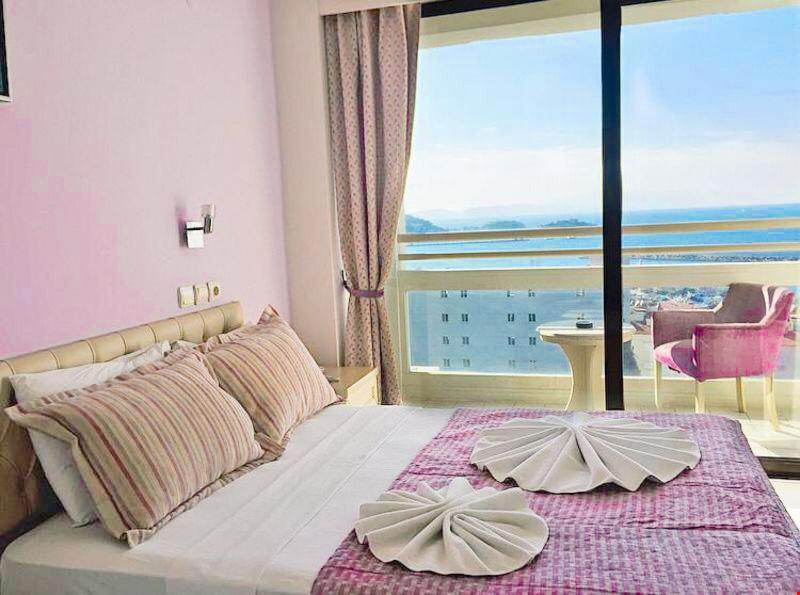Porteras Otel Kuşadası Buitenkant foto