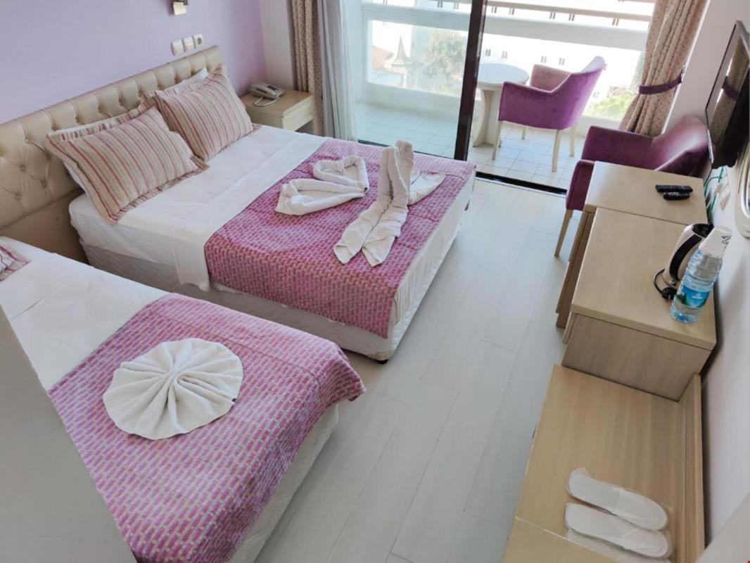 Porteras Otel Kuşadası Buitenkant foto